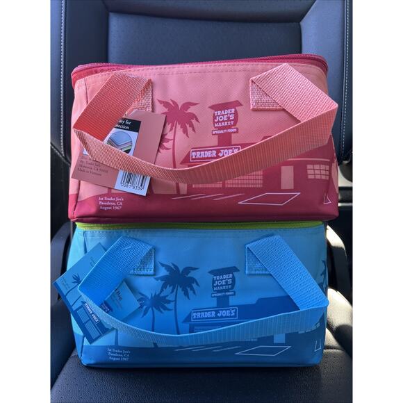 Trader joe's Mini Insulated Bags SET PEACH & BLUE NEW LIMITED EDITION IN HAND - Picture 1 of 1